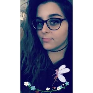 Meet your Posher, Caroline